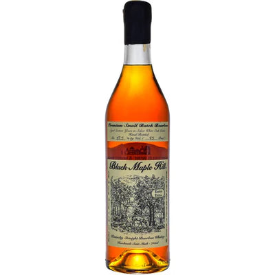 Black Maple Hill 16-Year Old Premium Small Batch Kentucky Bourbon Whiskey (700ml)