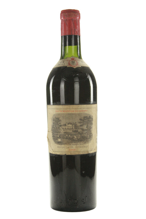 Lafite Top shoulder - 1945 (750ml)